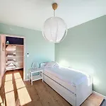 Le De Vallieres 3 Pieces Netflix דירה מץ